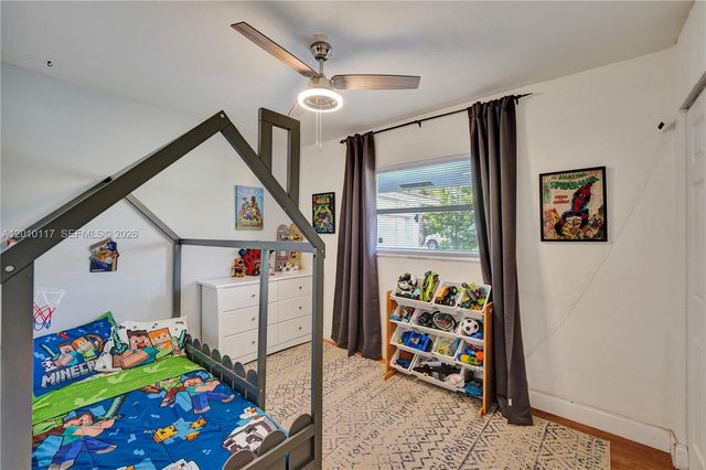 7511 NW 41st St, Coral Springs, FL 33065