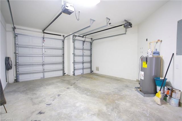 8471 Southbridge DR 4, Estero, FL 33967