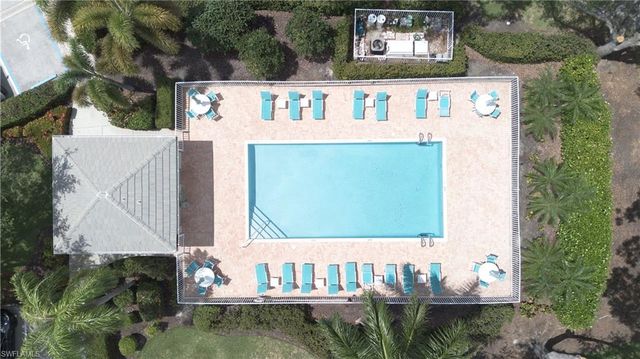 8471 Southbridge DR 4, Estero, FL 33967