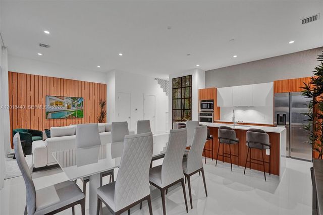 1801 NE 13th St 1829, Fort Lauderdale, FL 33304