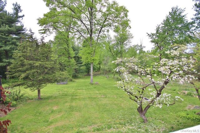 124 Cherrywood Drive, Fishkill, NY 12524