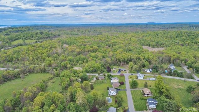 124 Cherrywood Drive, Fishkill, NY 12524