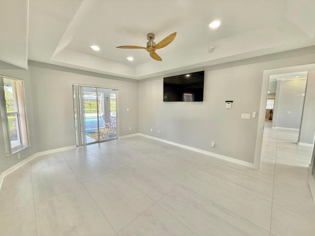 1438 SE Griffin Terrace, Port St. Lucie, Port St Lucie, FL 34952