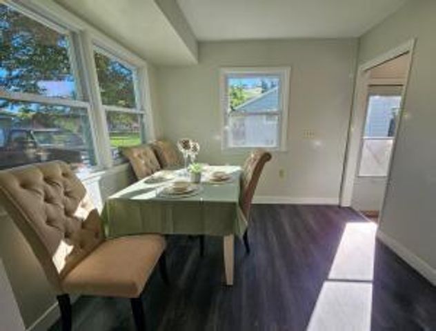 3137 Elderberry ROAD, Racine, WI 53402