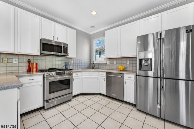 64 Liberty Ridge Road, Bernards Twp., NJ 07920