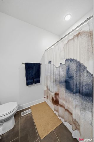 1642 W Big Sky Road, Lincoln, NE 68521