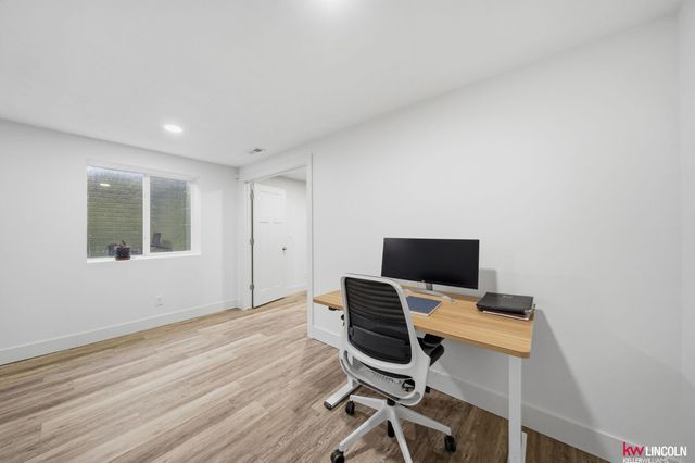 1642 W Big Sky Road, Lincoln, NE 68521