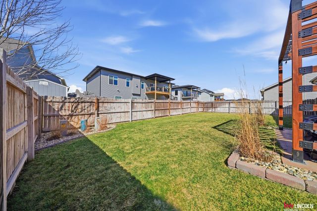 1642 W Big Sky Road, Lincoln, NE 68521