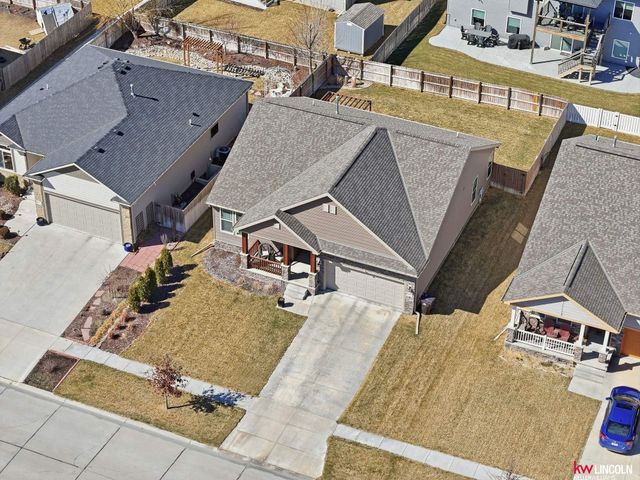 1642 W Big Sky Road, Lincoln, NE 68521