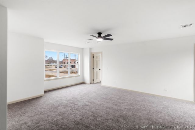 2002 W Driftwood Drive, Claremore, OK 74017