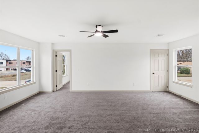 2002 W Driftwood Drive, Claremore, OK 74017