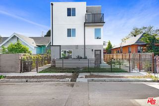 1200 W 38th Street, Los Angeles, CA 90037