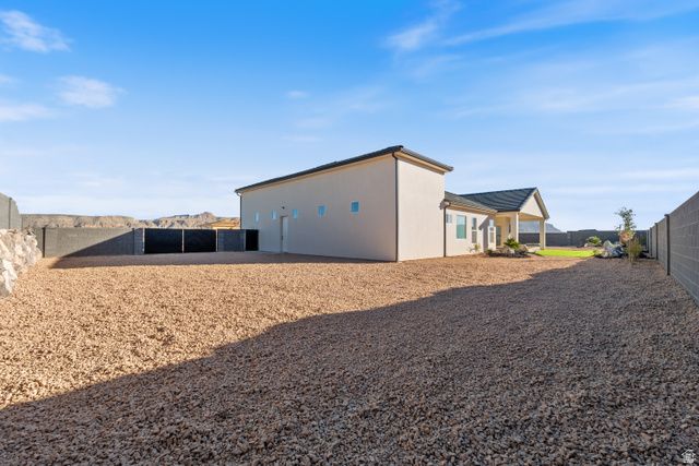 824 S 1690 W, Hurricane, UT 84737