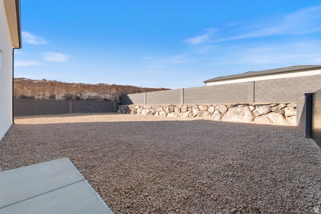 824 S 1690 W, Hurricane, UT 84737