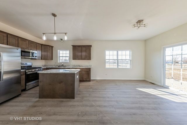 869 Yorkshire Terrace, Crete, IL 60417