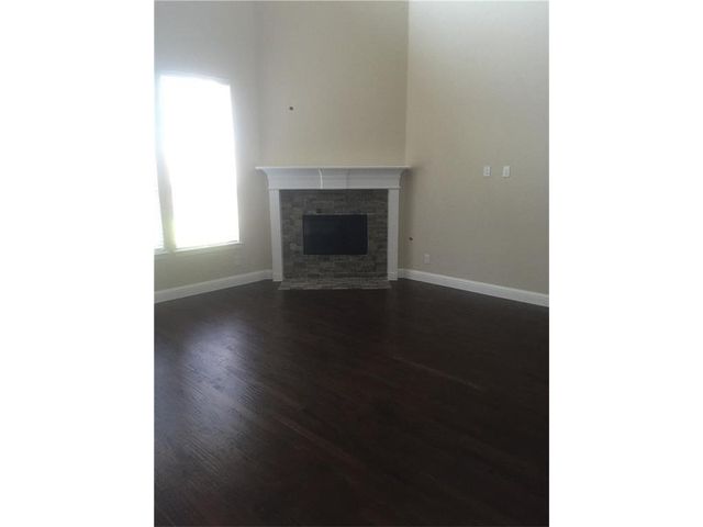 2560 Valley Glen Drive, Little Elm, TX 75068