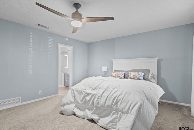 800 Spring Creek Dr, Tyler, TX 75703