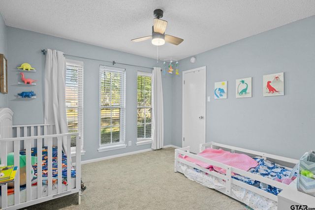 800 Spring Creek Dr, Tyler, TX 75703