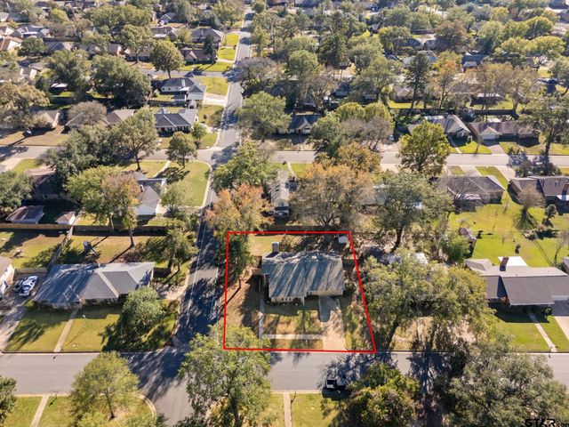 800 Spring Creek Dr, Tyler, TX 75703