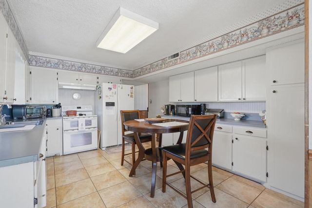 6542 W Lake Road, Abilene, TX 79601