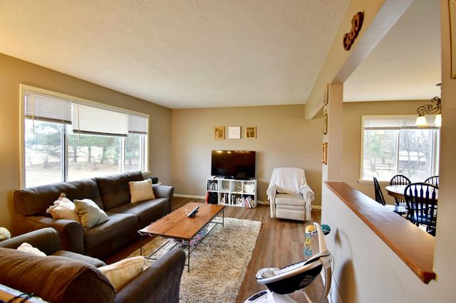 25722 Highway 47 NW, Isanti, MN 55040