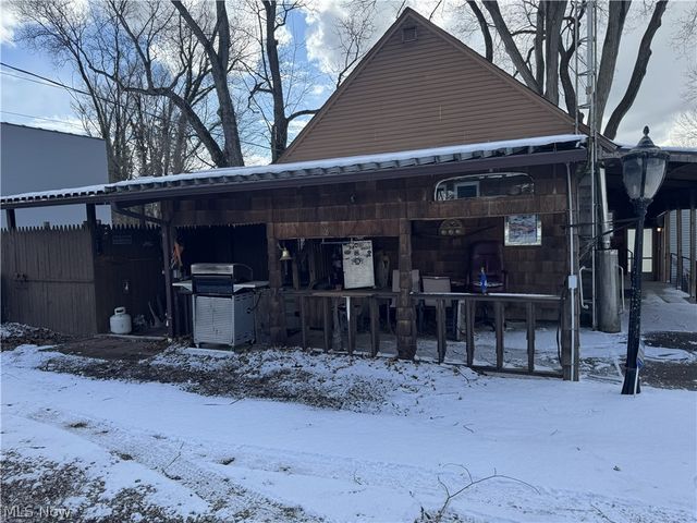 1662 Turkeyfoot Lake Road, Coventry, OH 44203