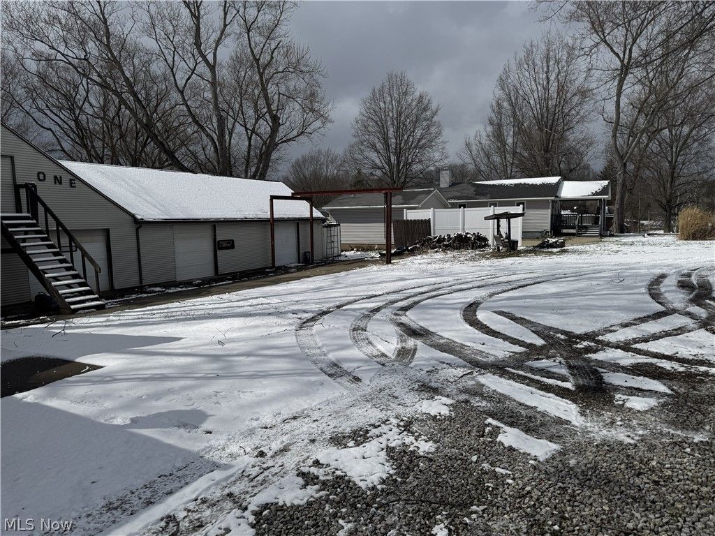 1662 Turkeyfoot Lake Road, Coventry, OH 44203