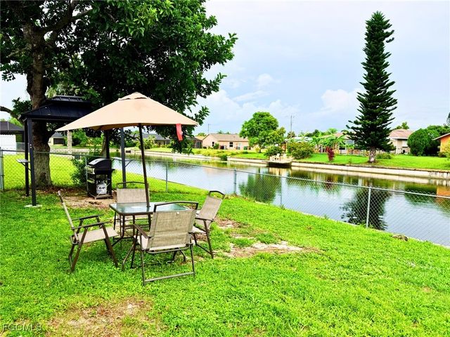 1813 Hancock Bridge PKWY, Cape Coral, FL 33990