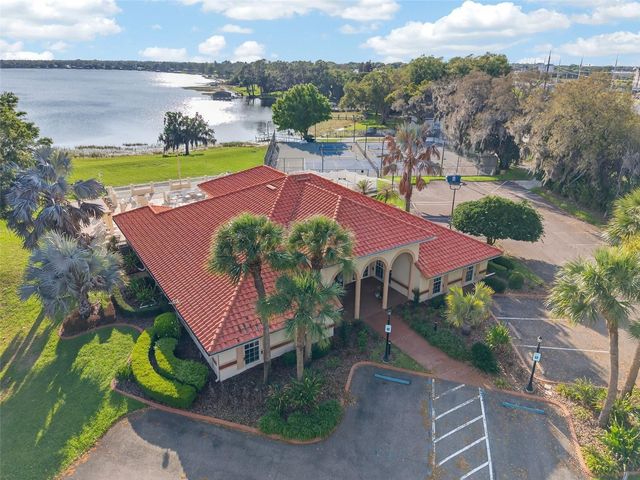 103 MORNING GLORY CIRCLE, Winter Haven, FL 33884