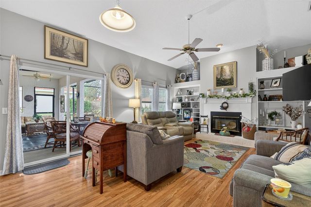 103 MORNING GLORY CIRCLE, Winter Haven, FL 33884