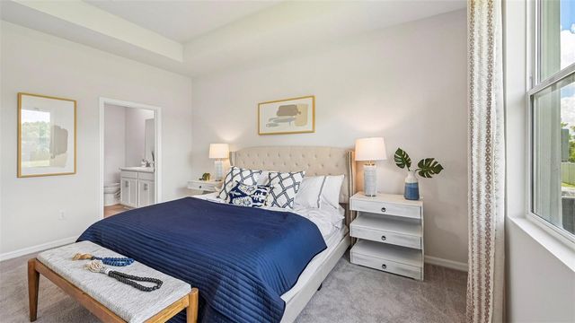 18330 TAVERNSIDE TRAIL, Lakewood Ranch, FL 34211