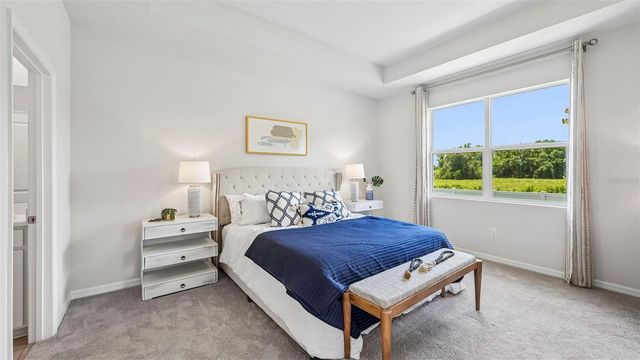 18330 TAVERNSIDE TRAIL, Lakewood Ranch, FL 34211