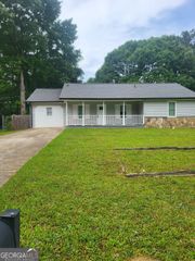 324 Cynthia Court, Jonesboro, GA 30238