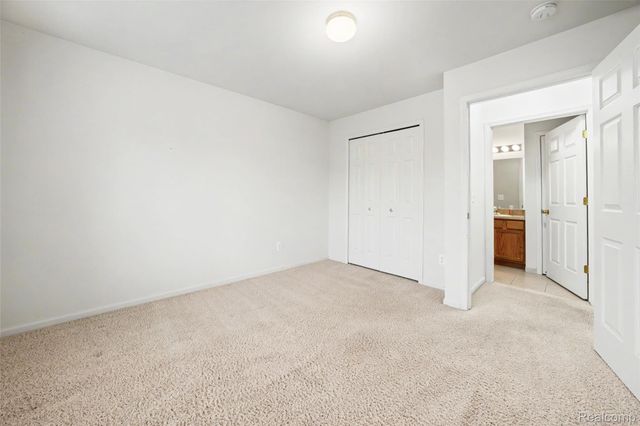 45467 Coachfort Drive, Macomb Township, MI 48044
