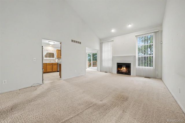 45467 Coachfort Drive, Macomb Township, MI 48044