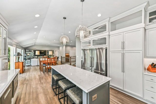 34436 Valley ROAD, Summit, WI 53066