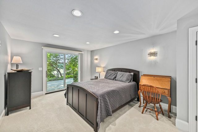 34436 Valley ROAD, Summit, WI 53066