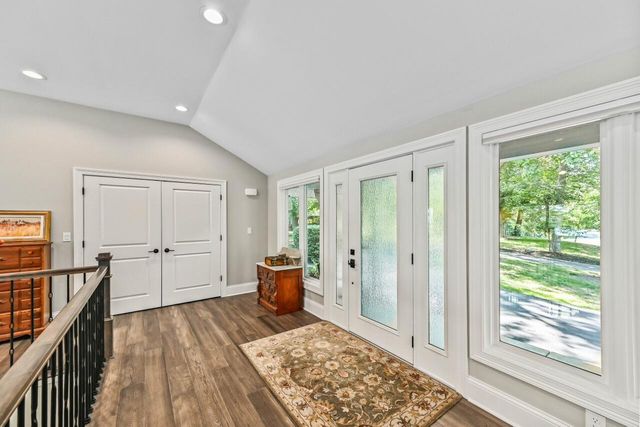 34436 Valley ROAD, Summit, WI 53066