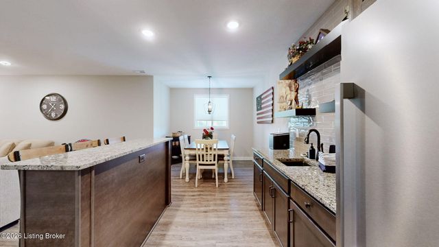 1847 Hazeltine Way, Henryville, IN 47126
