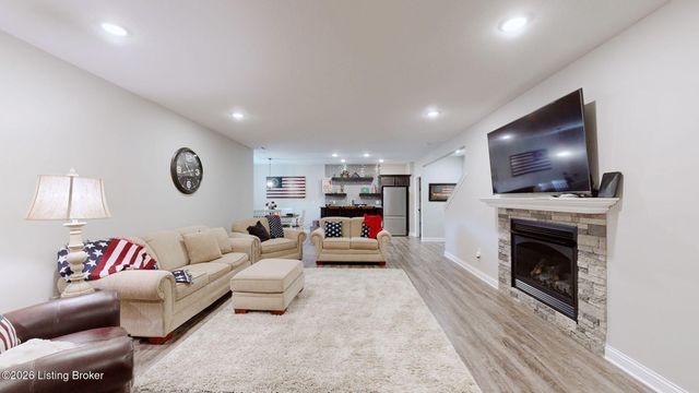 1847 Hazeltine Way, Henryville, IN 47126