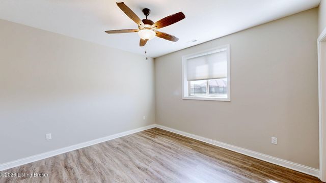 1847 Hazeltine Way, Henryville, IN 47126