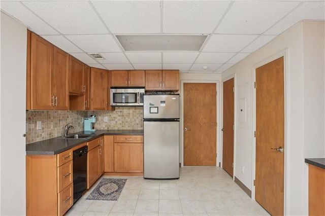 134 South Avenue SE, Marietta, GA 30060