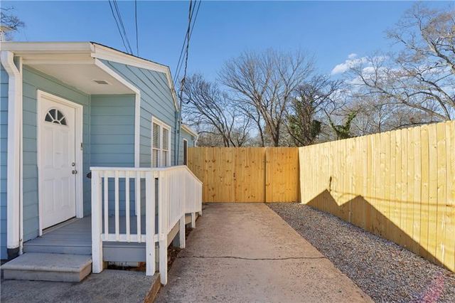 134 South Avenue SE, Marietta, GA 30060