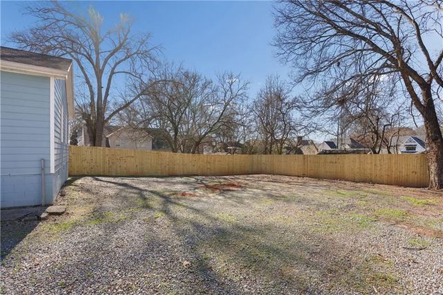 134 South Avenue SE, Marietta, GA 30060