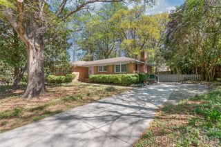1612 Redcoat Drive, Charlotte, NC 28211