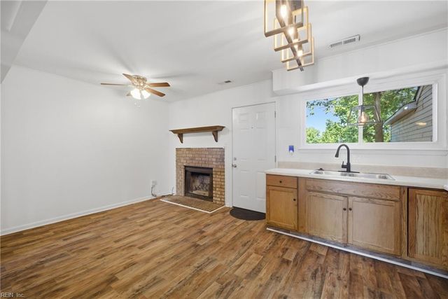 1302 Covington CT, Virginia Beach, VA 23453