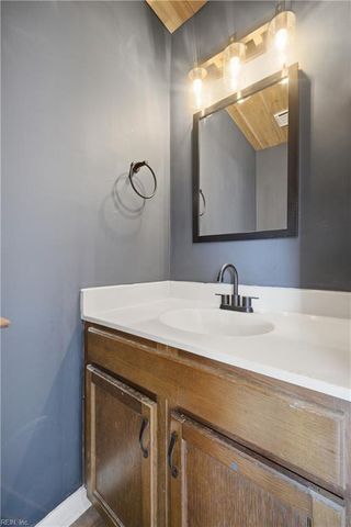 1302 Covington CT, Virginia Beach, VA 23453