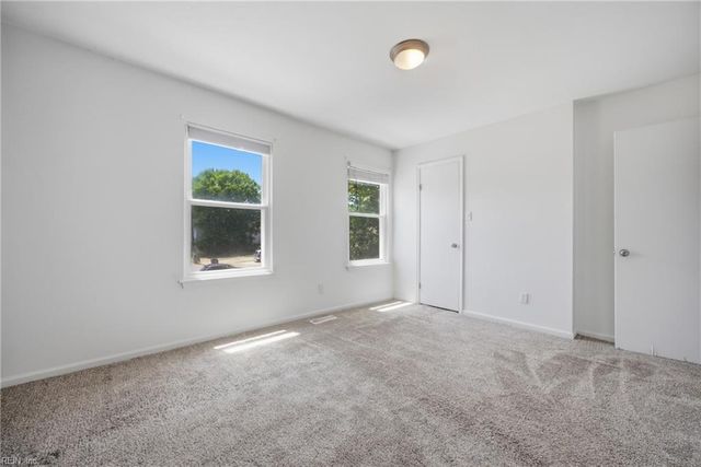 1302 Covington CT, Virginia Beach, VA 23453