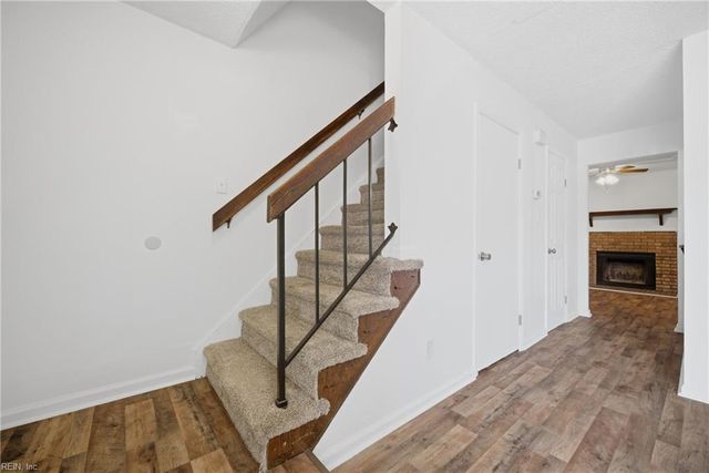1302 Covington CT, Virginia Beach, VA 23453