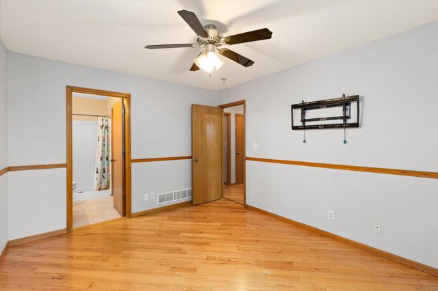 520 SE Westgate Drive, Waukee, IA 50263